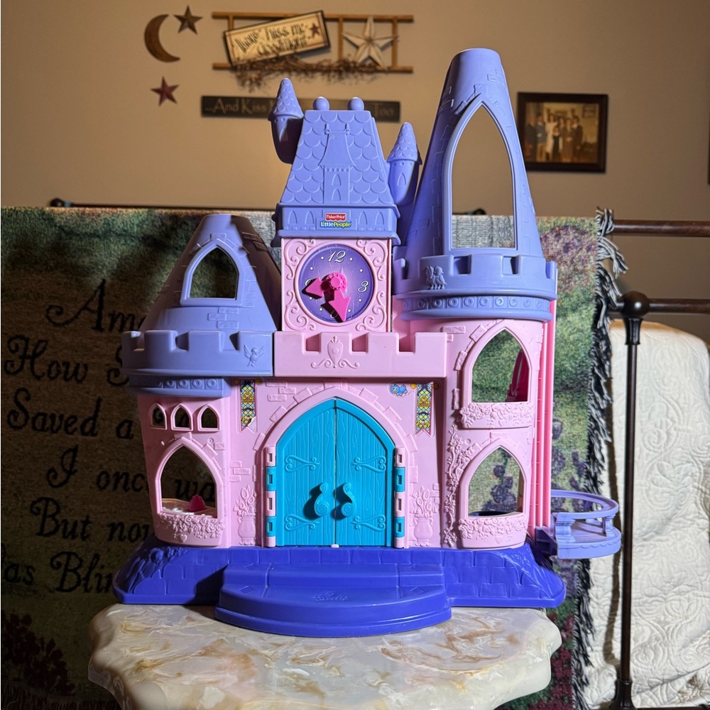 Fisher Price Little People Princess Talkers Castle